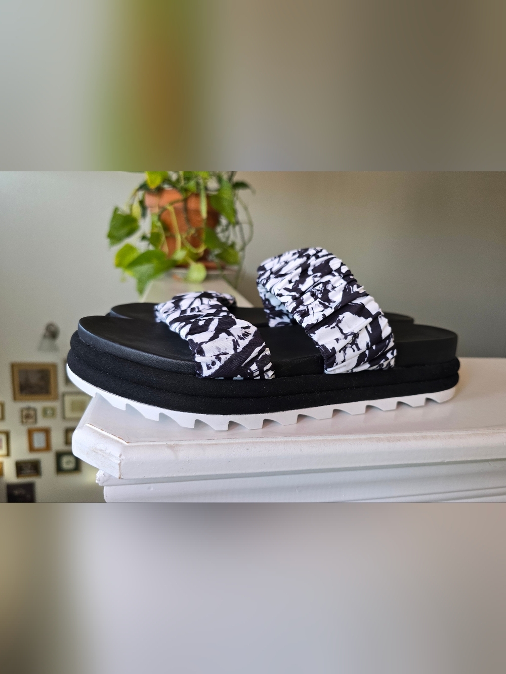 Sorel Roaming Two Strap Slide Black and White Sandals